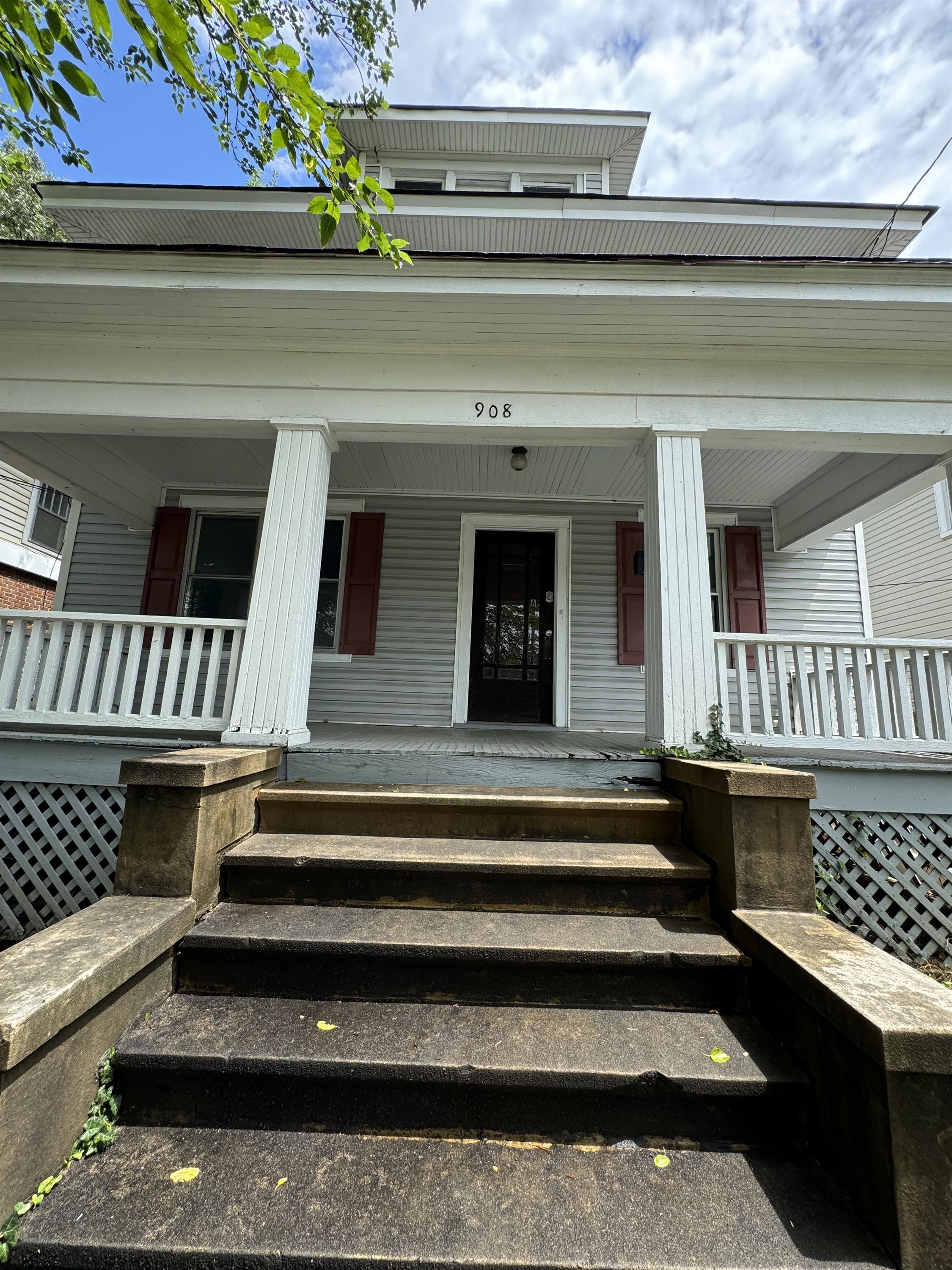 908 Penmar Avenue Southeast - 2